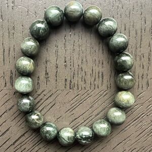 Actinolite bracelet 10mm SIZE 6.5’